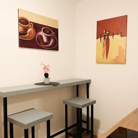 Apartman 102