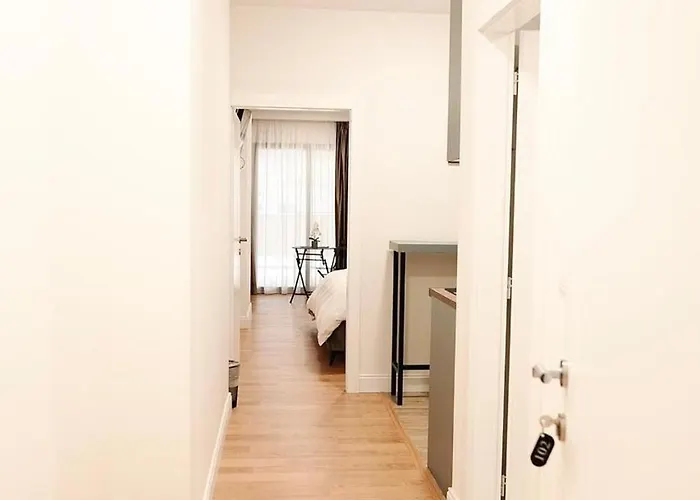 102 Apartmán Tirana